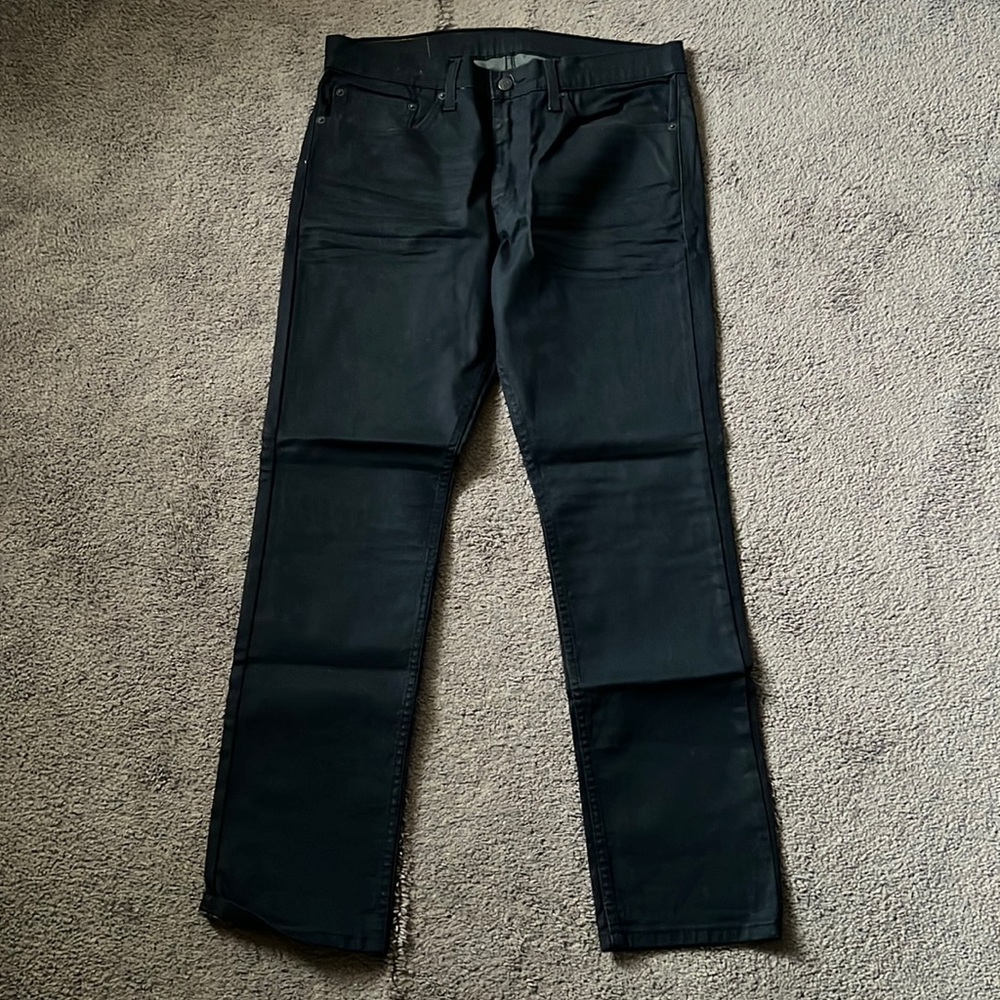 Men Levi’s Jeans • Dark Denim Blue • 34x30 • Worn Once